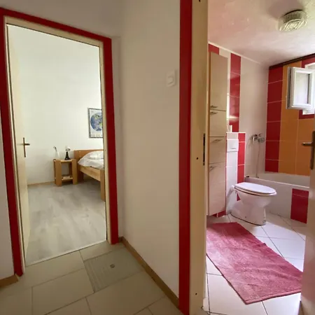 Trnovo Ob Soci Kuhala