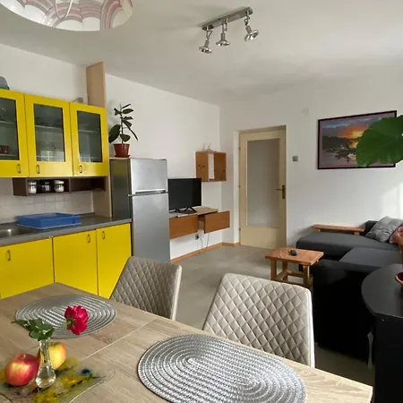 Trnovo Ob Soci Kuhala Apartment *