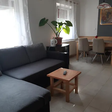 Trnovo Ob Soci Kuhala Kobarid