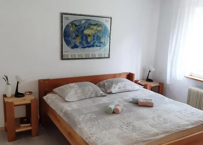 Trnovo Ob Soci Kuhala * Кобарид